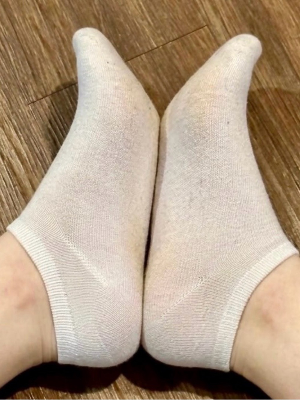Low-Cut